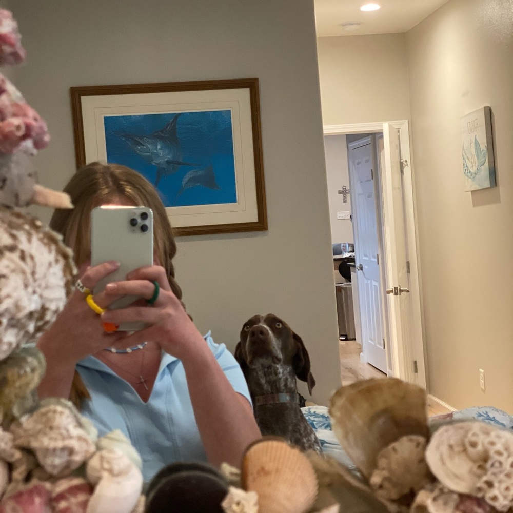 Meet your Posher, Lizzy